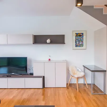 Apartman Caisa- Luxury 20 M From The Sea Zára