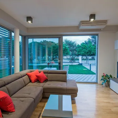 Caisa- Luxury 20 M From The Sea *