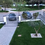 Апартаменты Caisa- Luxury 20 M From The Sea Задар