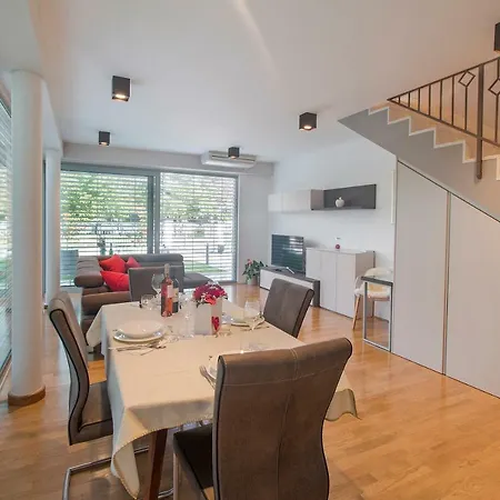 Apartment Caisa- Luxury 20 M From The Sea Zadar