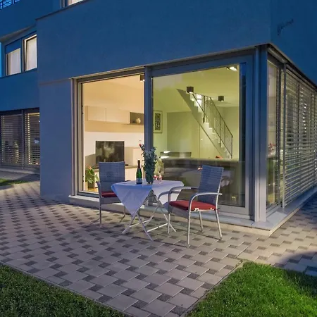 Caisa- Luxury 20 M From The Sea *